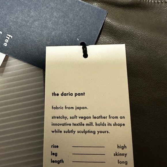 Legging Wilfred Free Aritzia - Picture 4 of 8